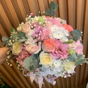 זר כלה עדין עדין